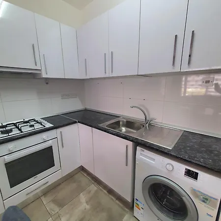 Kuecuek Kaymakli Suna Appartement *