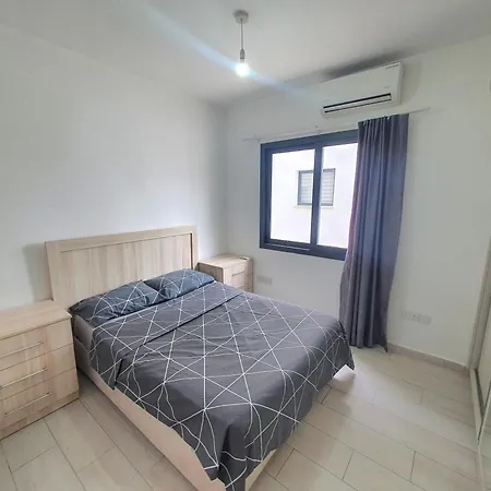 Kuecuek Kaymakli Suna * Nikosia